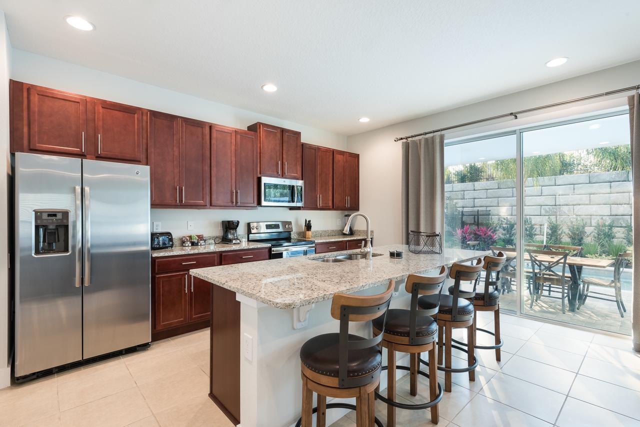 Alluring Home By Rentyl With Private Pool Near Disney - 310P オーランド エクステリア 写真